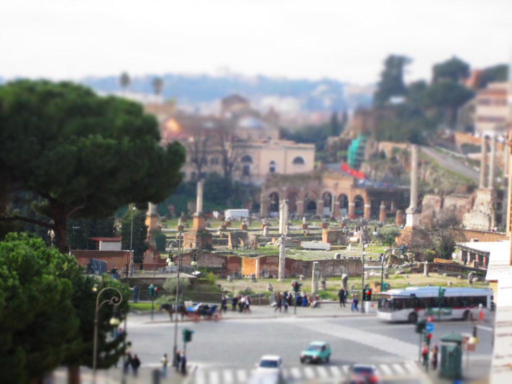 2 Passi Al Colosseo Bed and breakfast Roma